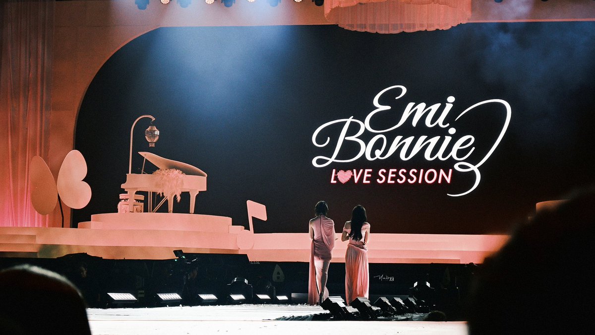 daisyiziz's tweet photo. ɪ ʟᴏᴠᴇ ʏᴏᴜ ғᴏʀᴇᴠᴇʀ

ANY LOVE EMIBONNIE SESSION D2
#EmiBonnieLoveSessionD2 https://t.co/gchqi6uOIP