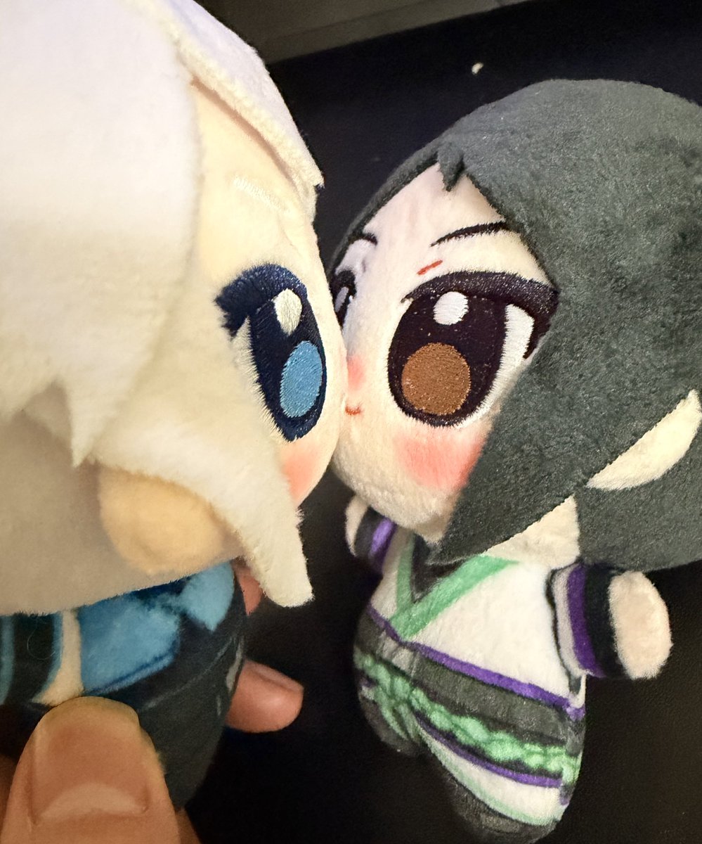 Tarine Tea tweet media