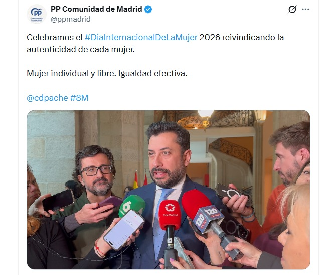 JulianMaciasT's tweet photo. Otro #8Marzo #DiaInternacionalDeLaMujer que en el PP solo hablan los hombres, y la única mujer que habló fue para censurar un evento feminista. https://t.co/PSZ7lzwUXM