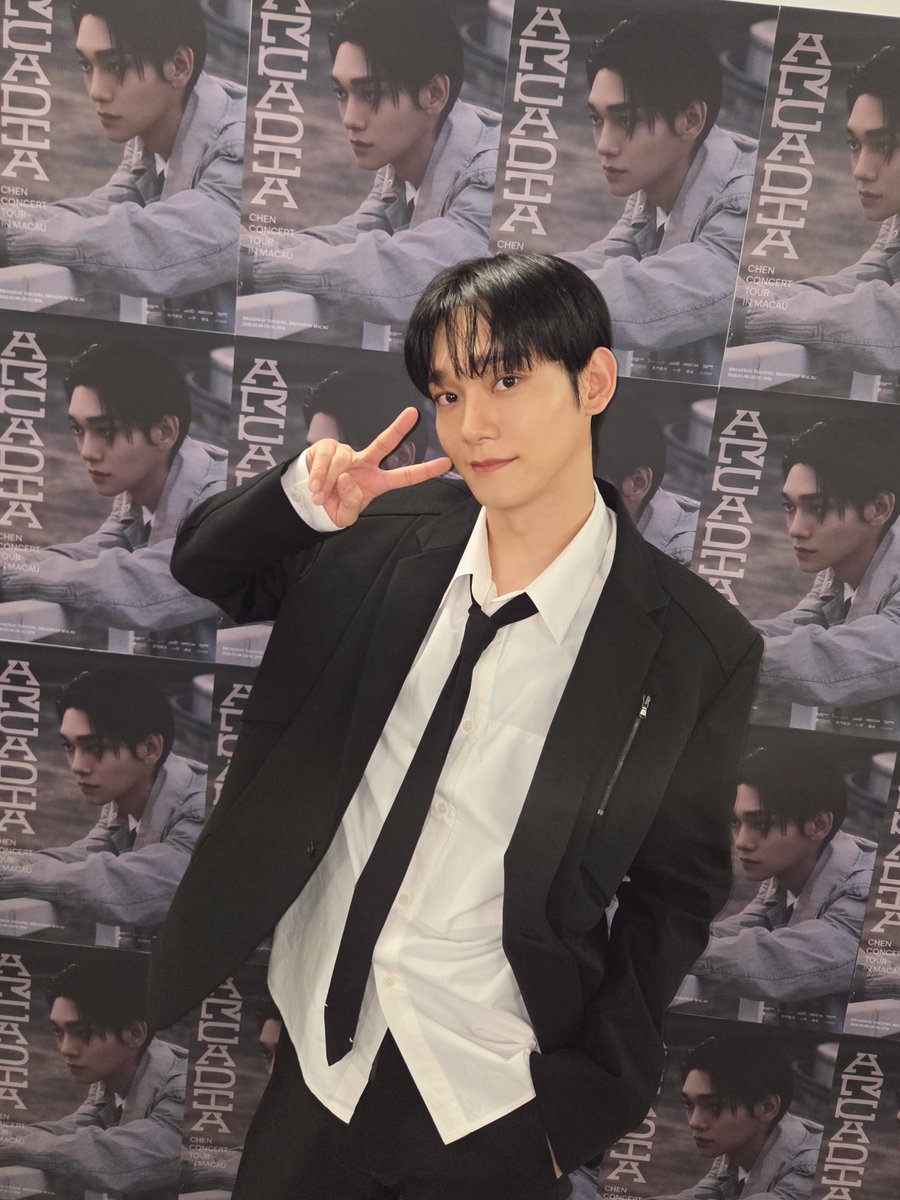 CHEN CONCERT TOUR <Arcadia> in MACAU 

마카오 EXO-L이 함께 불러준 노래로 마음 따스해진 시간 💓 우리 다음에 또 만나요!!😻❣️

#첸 #CHEN 
#Arcadia #ArcadiaTour #ArcadiaMACAU