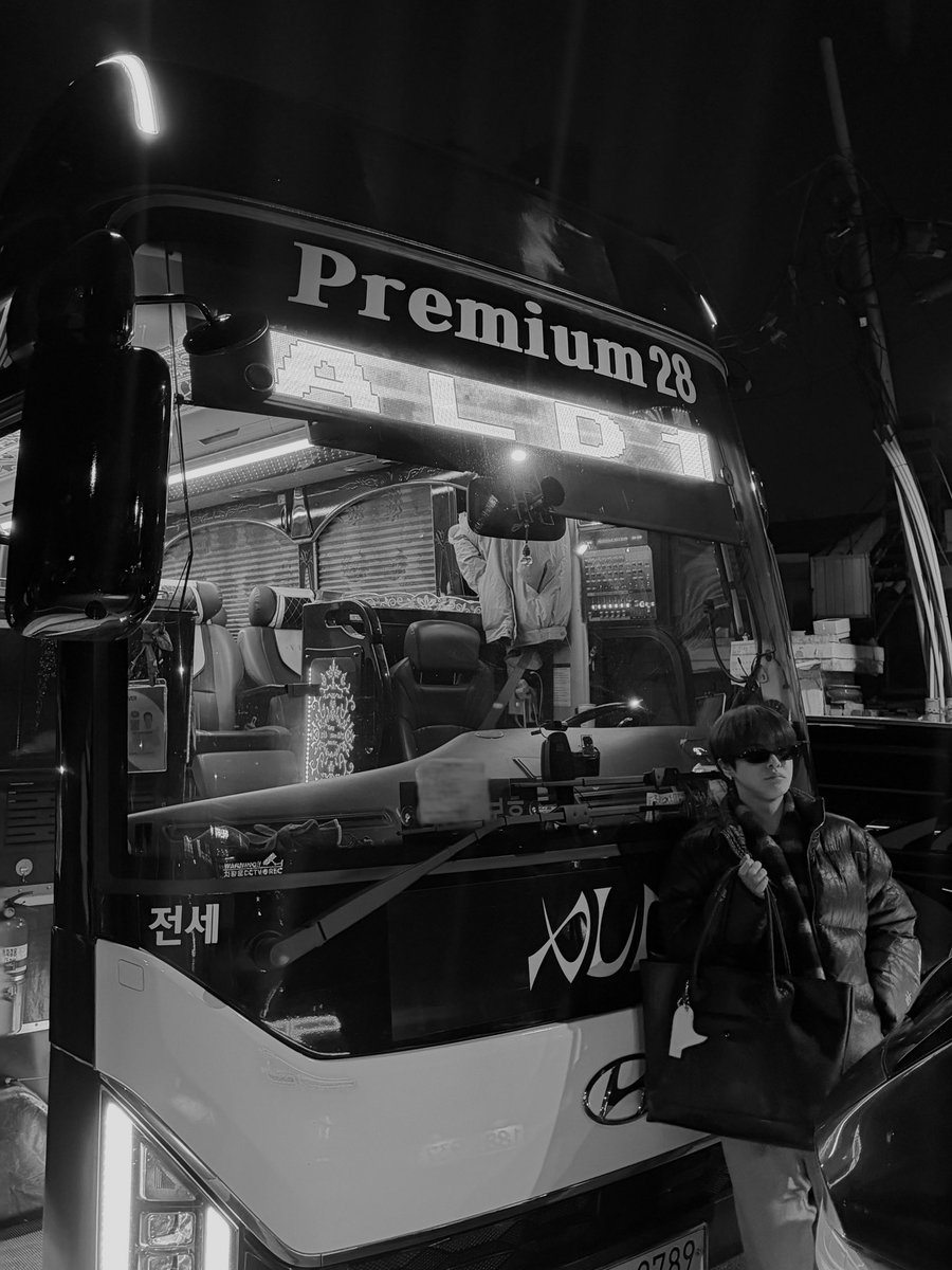 leo captured by junseo.. my meongnyangz🫶