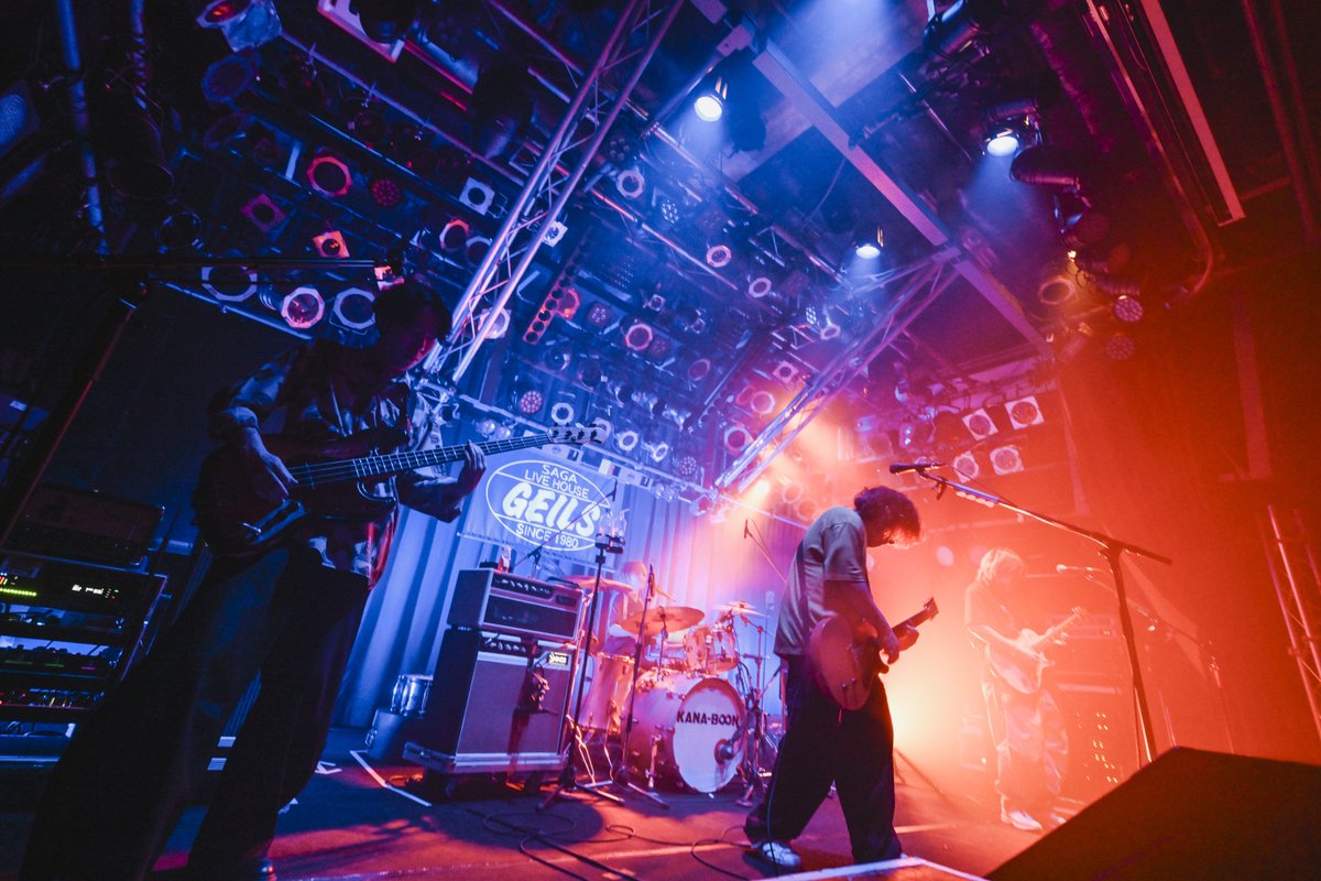 _kanaboon's tweet photo. 【#KBクリティカルヒットパレード】

KANA-BOON 47都道府県TOUR
「CRITICAL HIT PARADE」

🗾10/47：佐賀県
佐賀 GEILS

ありがとうございました！✨

photo by @AZUSA_TAKADA
＿＿＿＿＿＿＿＿

 NEXT>>>>京都MUSE
https://t.co/CqtEWdjeWl https://t.co/1u7fv4oFv6