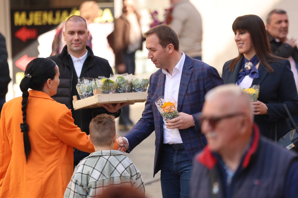 Selak Goran tweet media