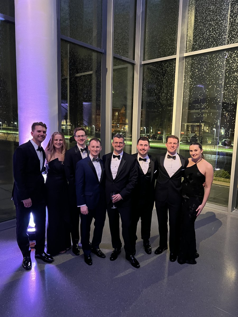 aronpatrick's tweet photo. Last night was a wonderful evening at Louisville’s premier black-tie event—great friends, great art, and a beautiful celebration of our city. @SpeedArtMuseum https://t.co/Z3dmhnvF3I