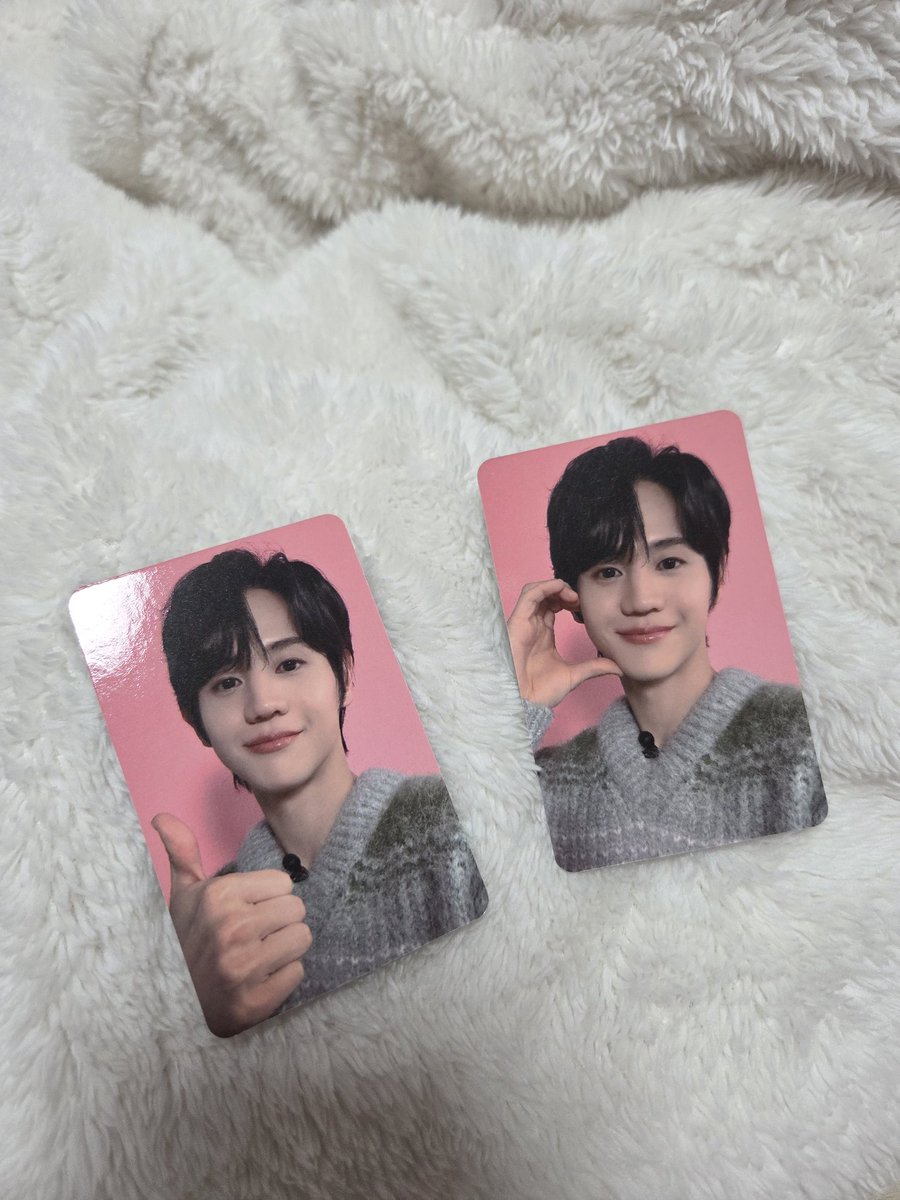 ysyj0715's tweet photo. 양요섭 Unloved Echo 애플뮤직 올리브영 럭키드로우 양도

1장 9,000원
4장 일괄 33,000원

번장에 양도하고 있는거 많아요!
https://t.co/bK7SAVfng2

디엠 거의 못 봐요 옵챗주세요!!
https://t.co/5SyJNNj2Us

#양요섭 #양요섭럭키드로우 #양요섭애플뮤직 #양요섭올리브영 https://t.co/9XWEYkpJM3
