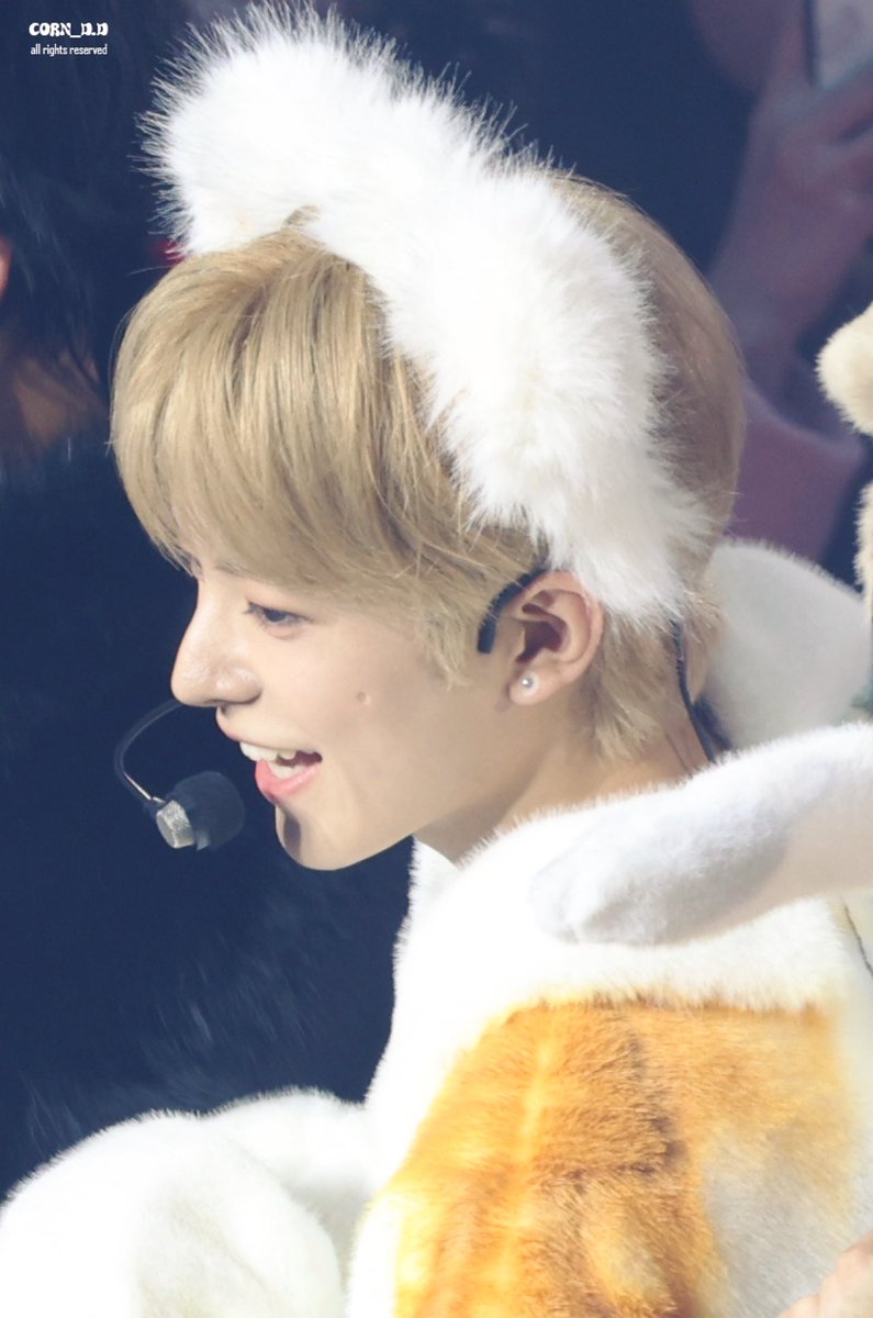 corn_d.d tweet media