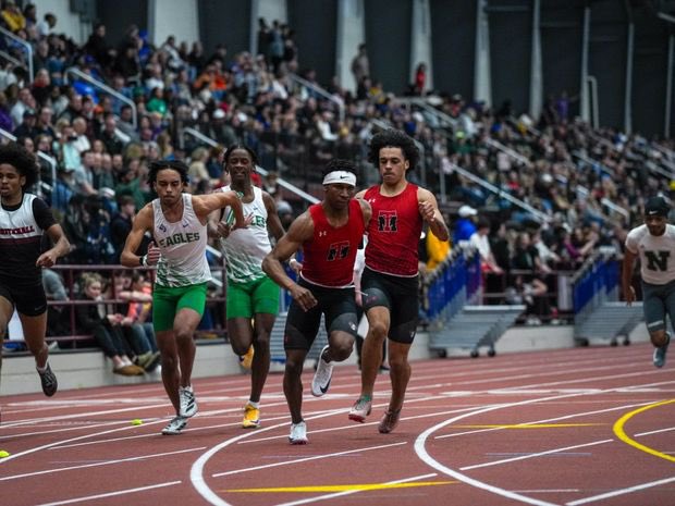 Chaminade Julienne Eagles Coed T&F tweet media