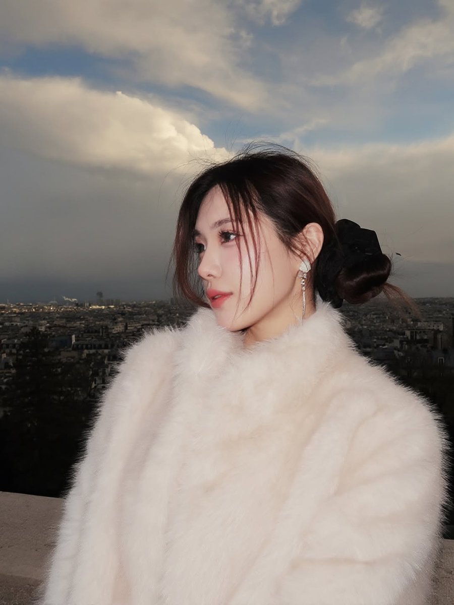 pinkyzhangkeyou's tweet image. ROSIE INSTAGRAM UPDATE 
#cpop #mandopop #girlsgroup #ELL_AND_S #若熙