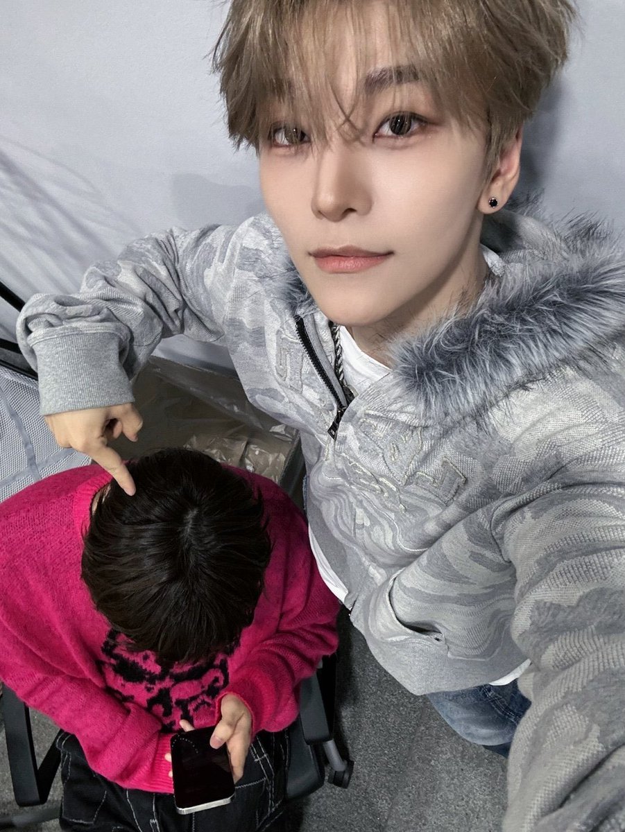 롱롱 tweet media