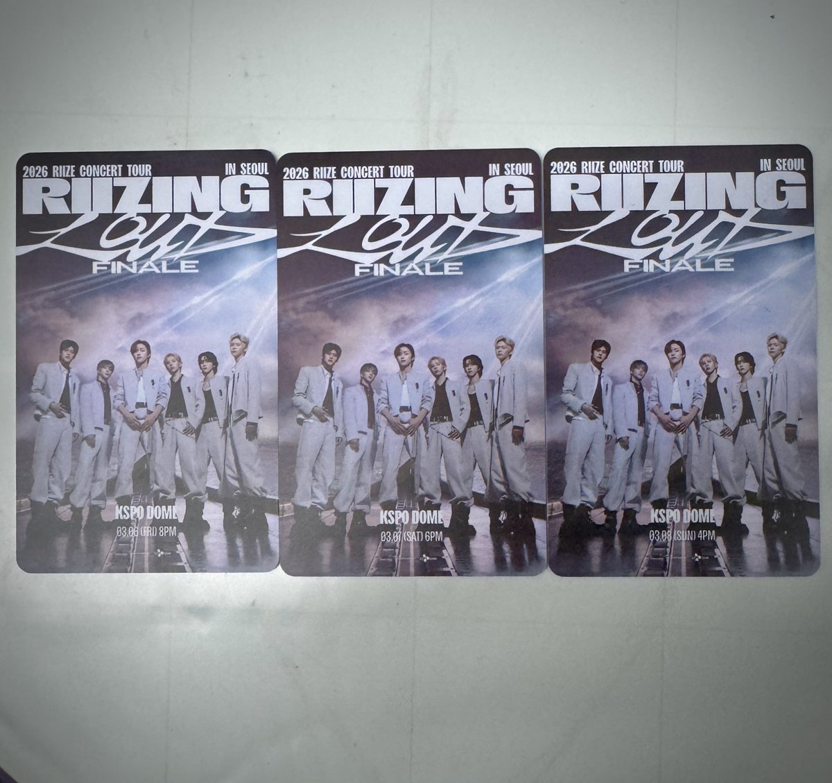 bbuyo319's tweet photo. 𝟮𝟬𝟮𝟲 𝗥𝗜𝗜𝗭𝗘 𝗖𝗢𝗡𝗖𝗘𝗥𝗧 𝗧𝗢𝗨𝗥
[𝗥𝗜𝗜𝗭𝗜𝗡𝗚 𝗟𝗢𝗨𝗗] 𝗙𝗜𝗡𝗔𝗟𝗘 𝗜𝗡 𝗦𝗘𝗢𝗨𝗟

라이징라우드 졸업!
고생해따~~ 은석이도 라이즈도🧡 https://t.co/LmHBgPQfyc