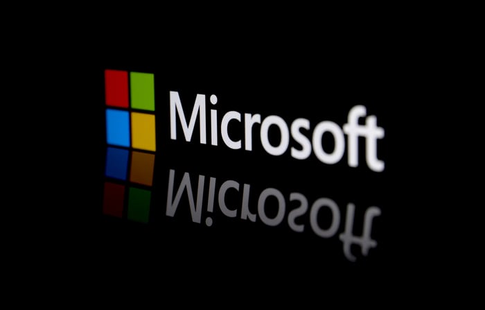 lopezunwired's tweet image. Should You Buy Microsoft Stock After Its 25% Correction, or Run for the Hills? dlvr.it/TRMcQt #Microsoft #Technology #MicrosoftAzure #EnterpriseTech