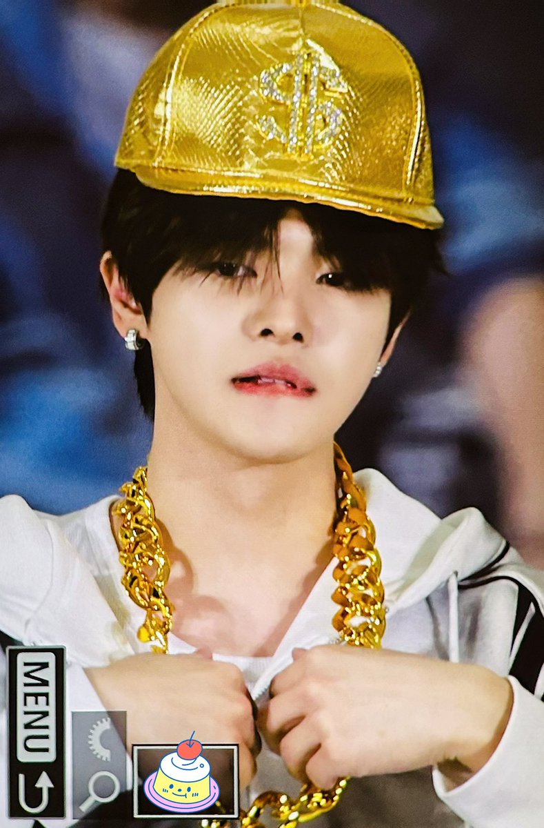 이푸딩 tweet media