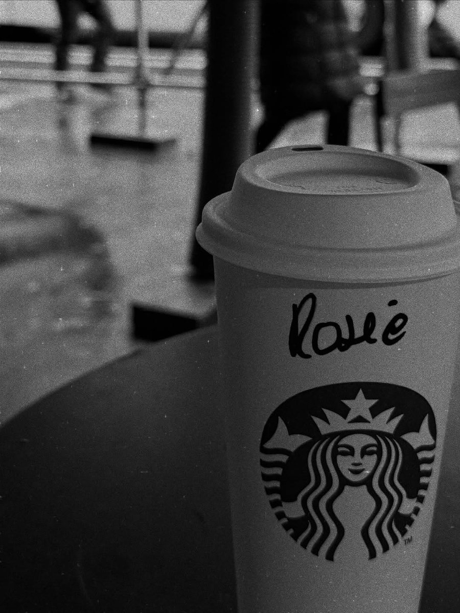 pinkyzhangkeyou's tweet image. ROSIE INSTAGRAM UPDATE 
#cpop #mandopop #girlsgroup #ELL_AND_S #若熙