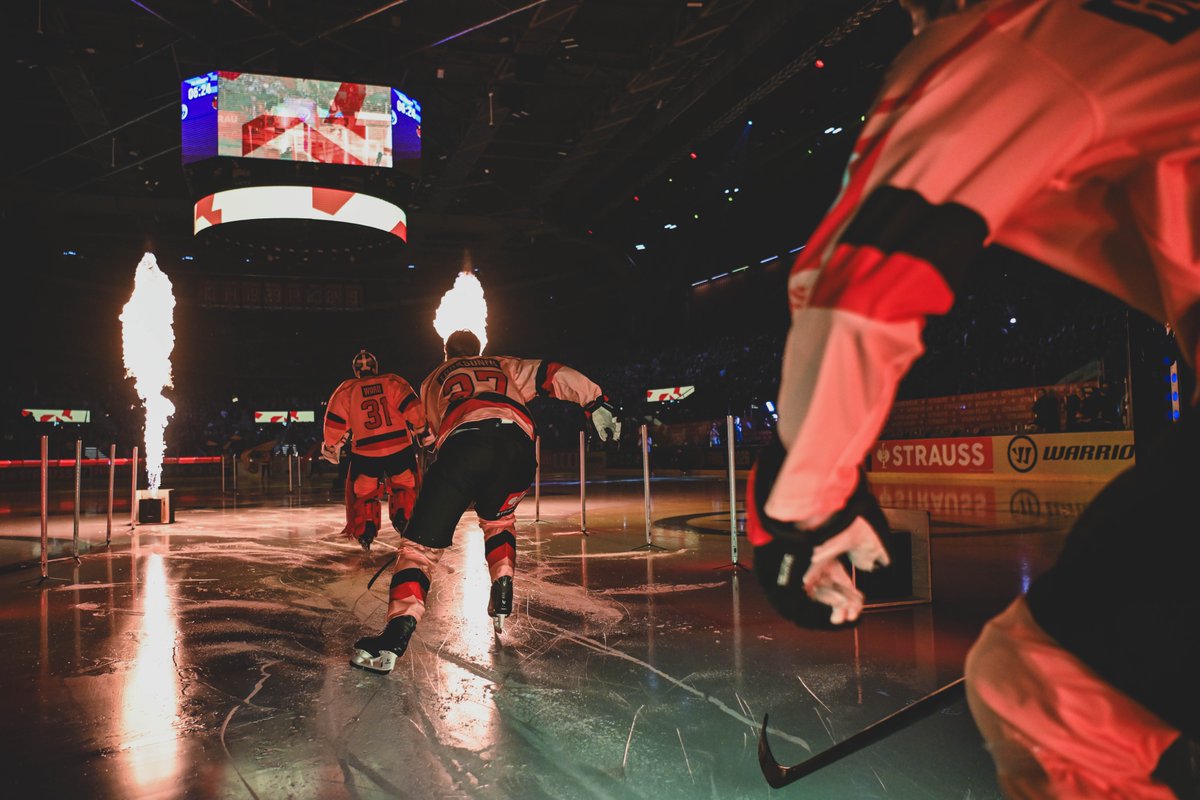 FandomFactory_i's tweet photo. Before the puck drops, the story of the Final begins. 🏒✨

The Champions Hockey League Final is one of those nights where every detail inside the arena matters. The lights, the timing, the emotion in the building — all of it sets the stage for the game.

#CHLFinal https://t.co/nE4Peve7r7