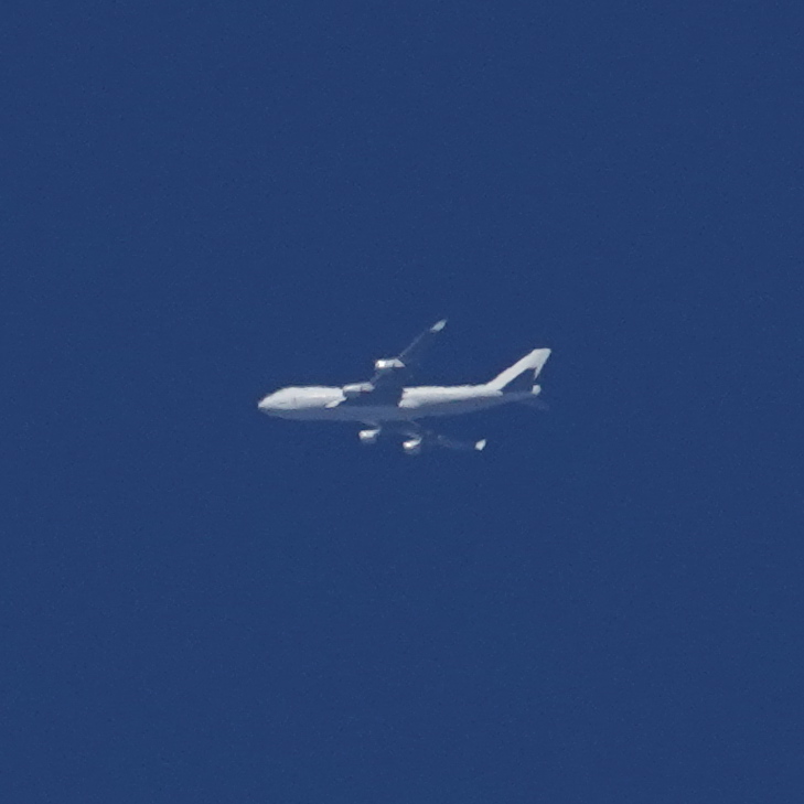 ponta70718103's tweet image. 今日のジャンボ #freighter #エアカーゴ #上空通過機
・CI5239便B747-400F(B-18718)  ANC→TPE  36,000ft.
#ChinaAirlinesCargo #CAL
・CX5便B747-8F(B-LJN)  NRT→TPE  36,000ft.
#CathayPacificCargo #CPA
・KZ7243便B747-400F(N406KZ)  NRT→TPE  36,000ft.
#AtlasAir #GTI