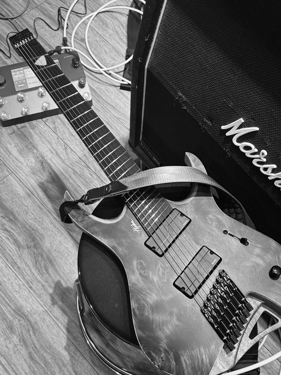 Assan from ヨル / Asteriya tweet media