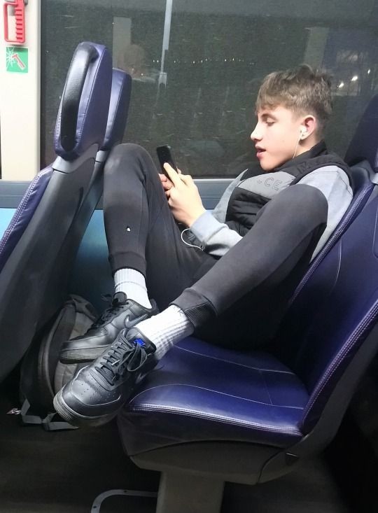 soxx2222vp's tweet photo. Scally lad flashing his white CK socks https://t.co/ZvI7ugI31T