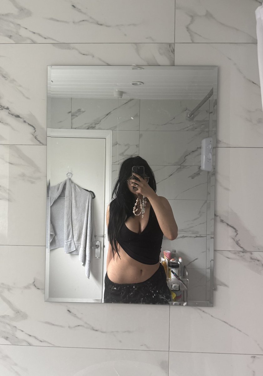 eliza ᓚᘏᗢ tweet media