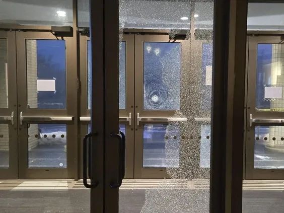 Jew in a Canoe ✡️🇨🇦 memoir now available! tweet media