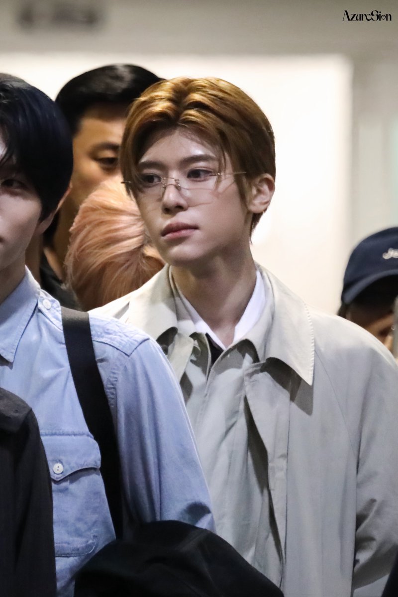 AzureSion tweet media