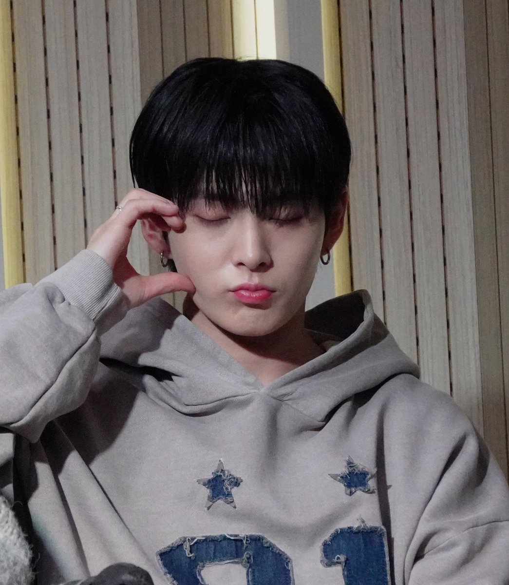 260110

#루네이트 #LUN8 
 #타쿠마 #TAKUMA