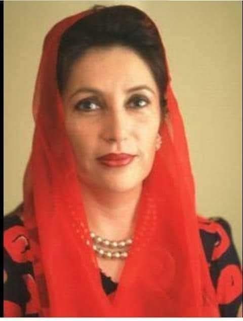 studycircle_kp's tweet photo. عورت انسان ہے ذاتی ملکیت نہیں ۔ اس سوچ کی تبدیلی کا آغاز آپنے گھر سے کریں ۔ محترمہ بے نظیر بھٹو کی خواتین کے بنیادی انسانی و جمہوری حقوق اور صنفی انصاف کے لیے سیاسی و سماجی جدوجہد کو سرخ سلام
#InternationalWomenDay https://t.co/IAXVRYnLHS