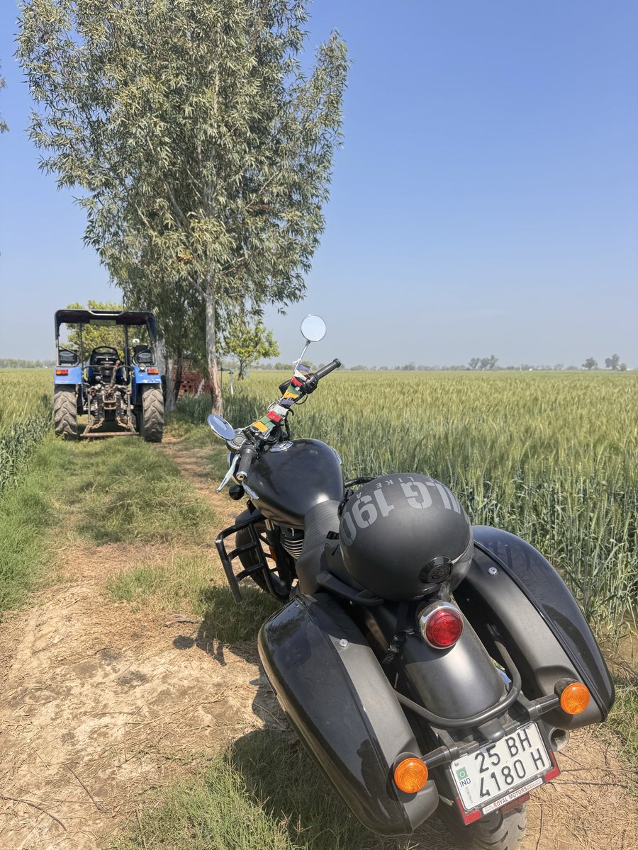 yehhaimore's tweet photo. #villagelife 
गाँव चले हम 
#jaijawan #jaikissan https://t.co/mrZ2zR1hLE
