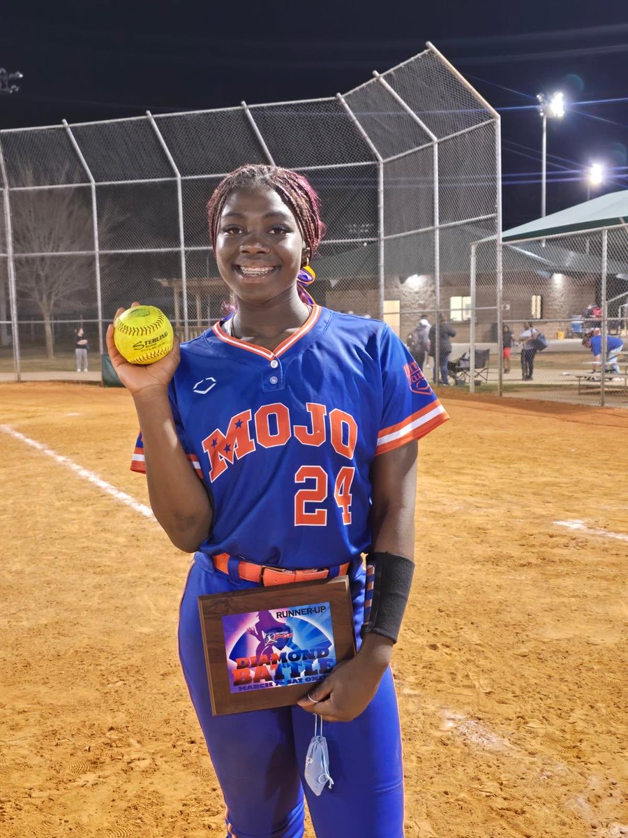 2028MojoFP's tweet photo. Runner Up: PGF Diamond Battle (Gold- HS Division) @PGFnetwork @TnMojoFastpitch @SoftbalAmerica @ExtraInningSB @LineDsoftball Solid day for the 3 Stars!
BA .430
Hits 40 (12 doubles, 4 Triples, 1 HR)
Stolen Bases 21
Staff ERA 1.667
#missiondominate #AboveStandard #ballerswillball https://t.co/ujTZueGbPD