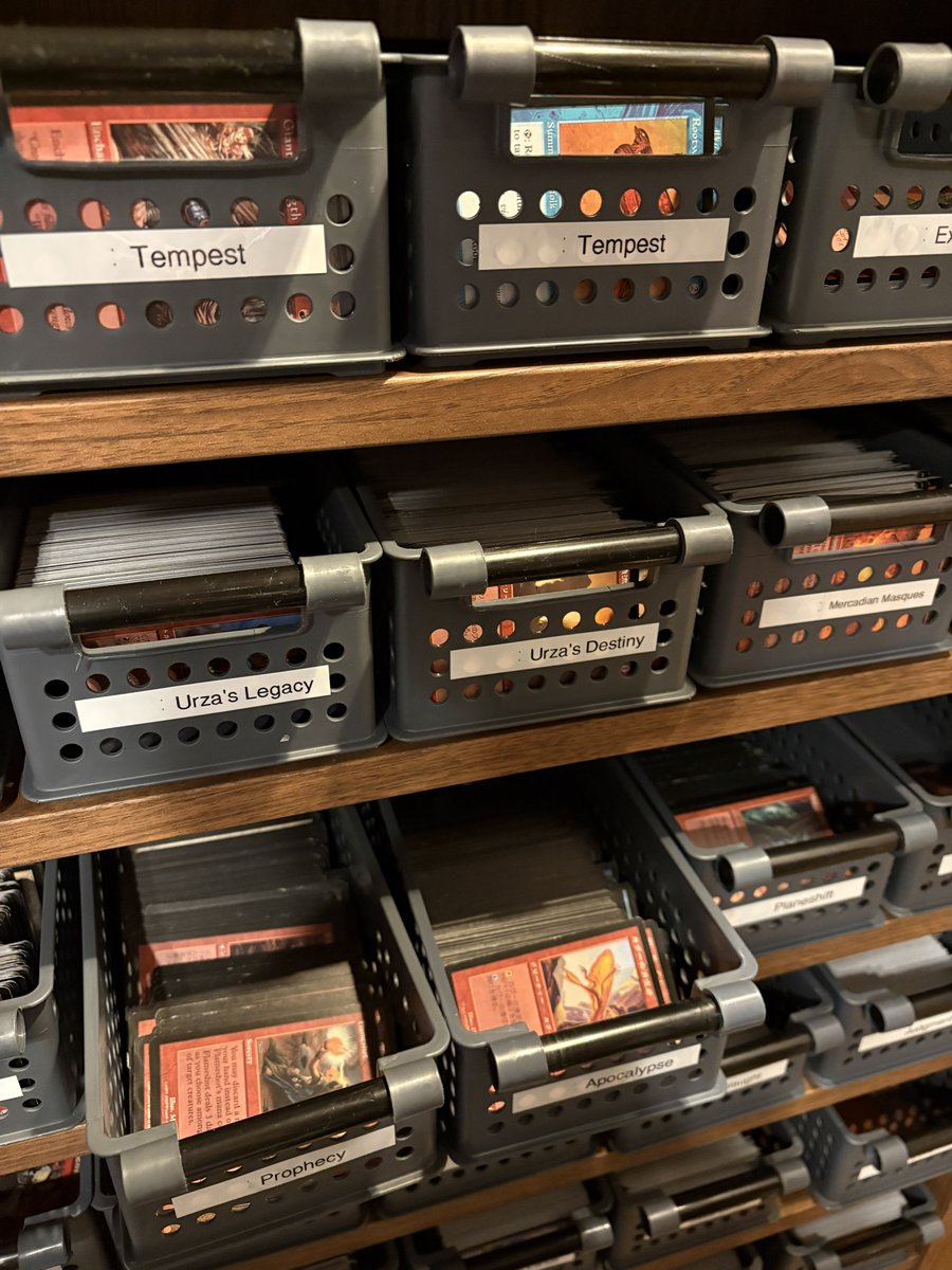 あるす tweet media