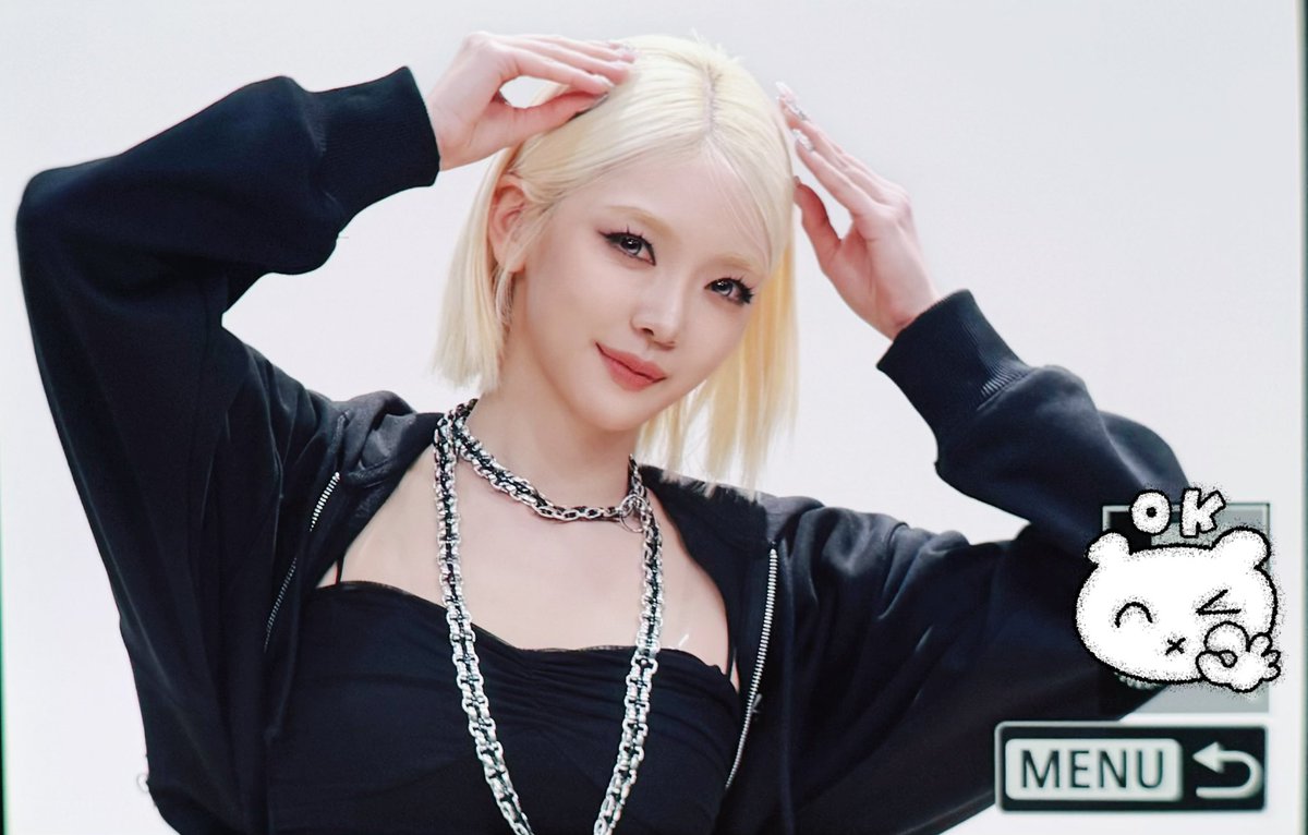 악버화라우 tweet media