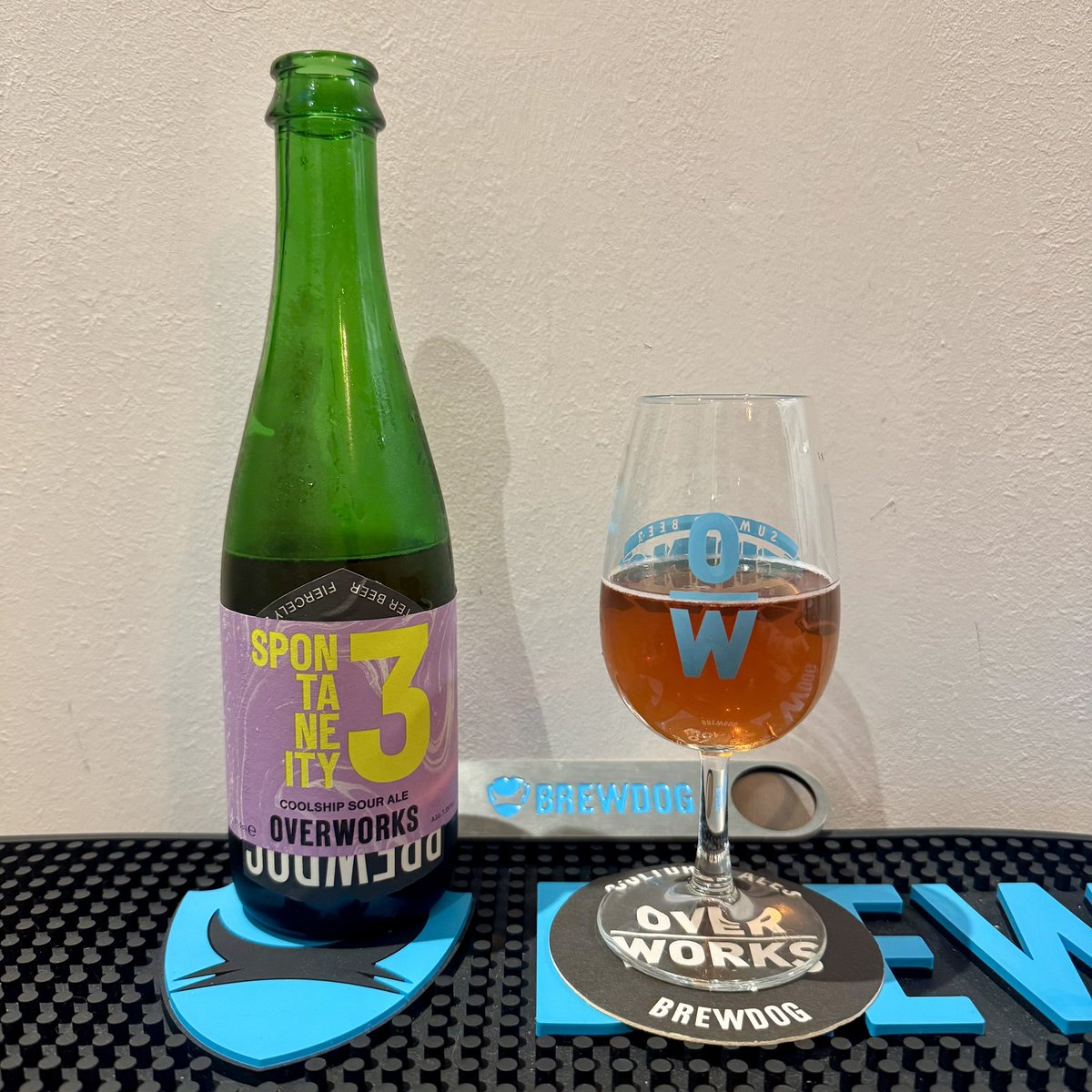 mattsdrinkdiary's tweet photo. Overworks “Spontaneity 3”, 7% fruited sour. https://t.co/9pGS6tg0Qy
