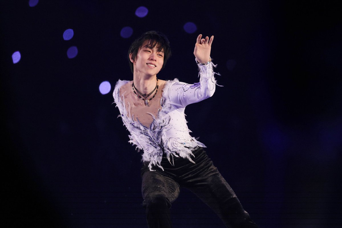 Ema_onlyyuzu's tweet photo. And you're telling me this photo is from Notte Stellata 2026?? 😭 It literally looks like 2017… how does he not age? 🫠😭

#YuzuruHanyu #羽生結弦 https://t.co/V7eMcpH8mY