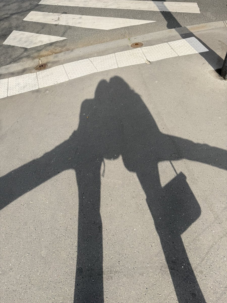 miunatshaa's tweet photo. 🥰💌🥐🎀🦋🫶🏻

#CHANELFallWinter
#CHANELShow
#CHANELFW26xLenaMiu
#LenaMiu
#LalinaLena
#MiuNatsha
#PFW https://t.co/afSoZmtGKg