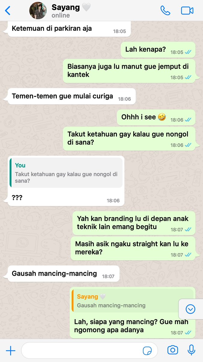 chasebycase's tweet photo. #dewtee one-tweet au

tee as denial teknik bf with dew as openly queer sastra bf https://t.co/UySn9rgp37