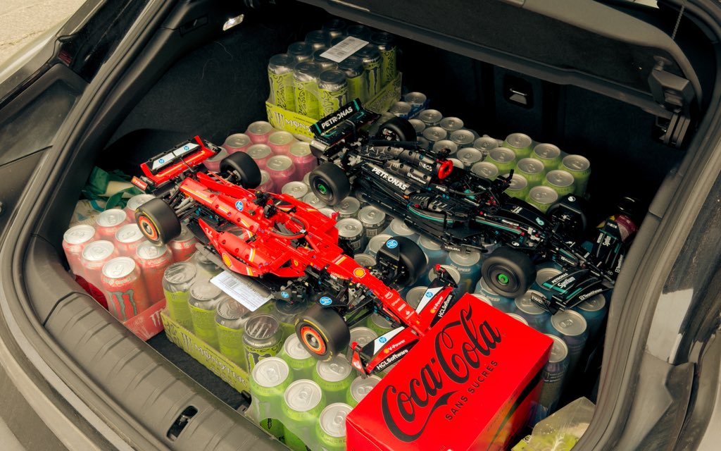 Powlisher tweet media