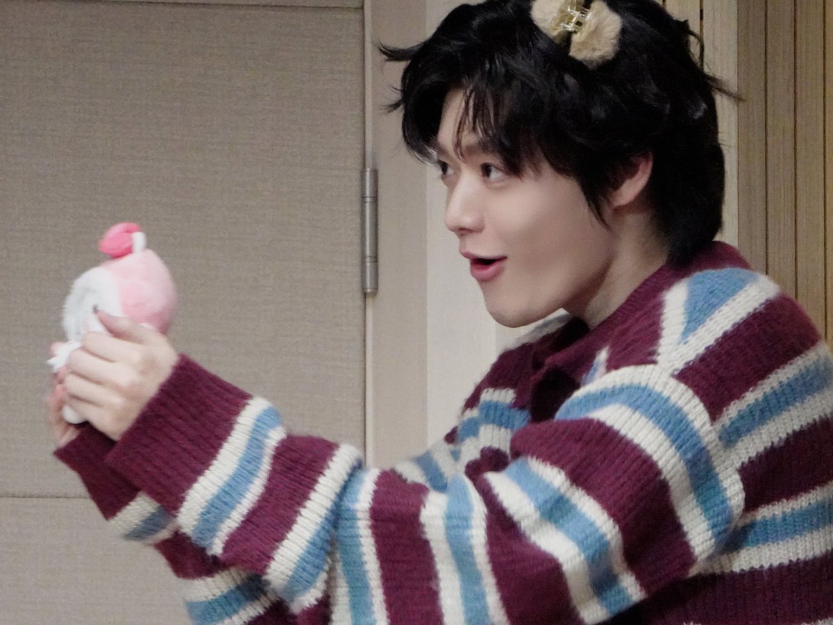 そういえば、この時
こんな可愛い顔で踊ってた😂
ちょっとブレてるけど愛らしいから💚

#루네이트 #LUN8 
 #타쿠마 #TAKUMA #たくま
＃유우마 #Yuma　#ゆうま