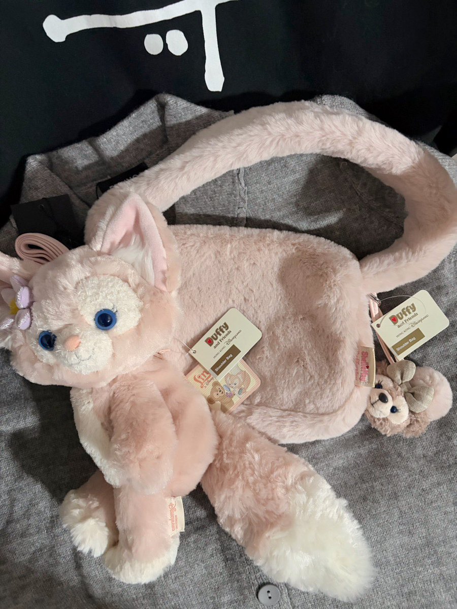 melodykittymiss's tweet image. ݁ ̮܂݂ ̥۟♡ ݁ ฝากขาย 🧁

🎀 #Linabell bag  new 💗 500
🎀 #Shelliemay bag  new 🩷 กระเป๋าขนนุ่ม 400
ลิขสิทธิ์แท้  100% Disney hong kong 
🎀 #Bemingbkk retro line kint สีเทา size L 260 new 
รวมส่งแล้วค่ะ

dm @lipxrr 🏡

#ส่งต่อเสื้อผ้า #ส่งต่อbeming #Duffyandfriends #ตลาดนัดdisney