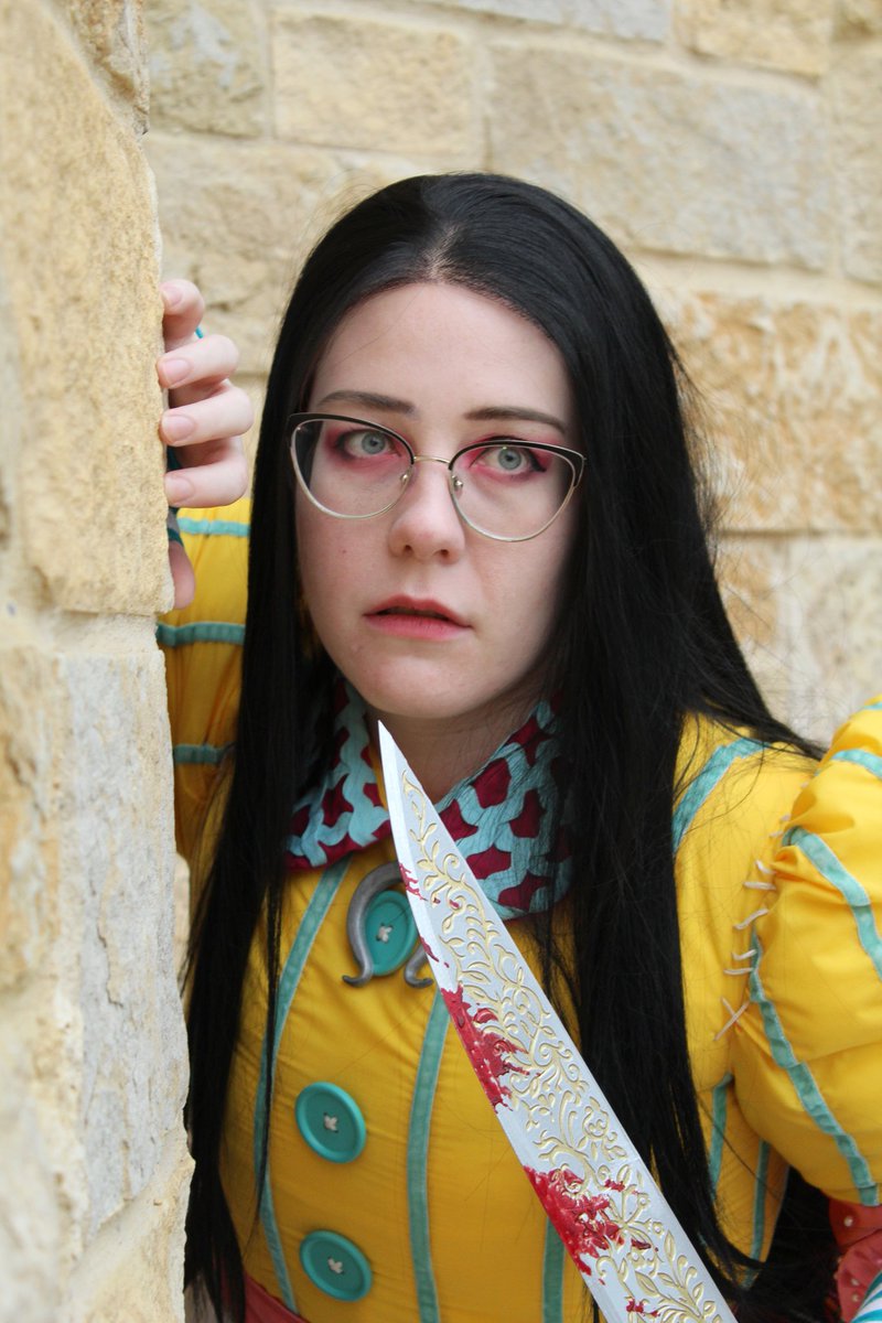 EggCosplays's tweet photo. I dragged MisStitched out of retirement, man I need to remake this! 

Photos by Damienghoul.cos on Instagram! Cosplay made by me!

#AliceMadnessReturns #americanmcgeesalice #aliceliddell https://t.co/QCMVTQNaa0
