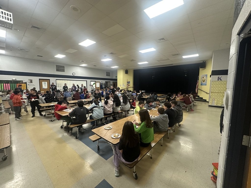 Tracey's Elementary tweet media