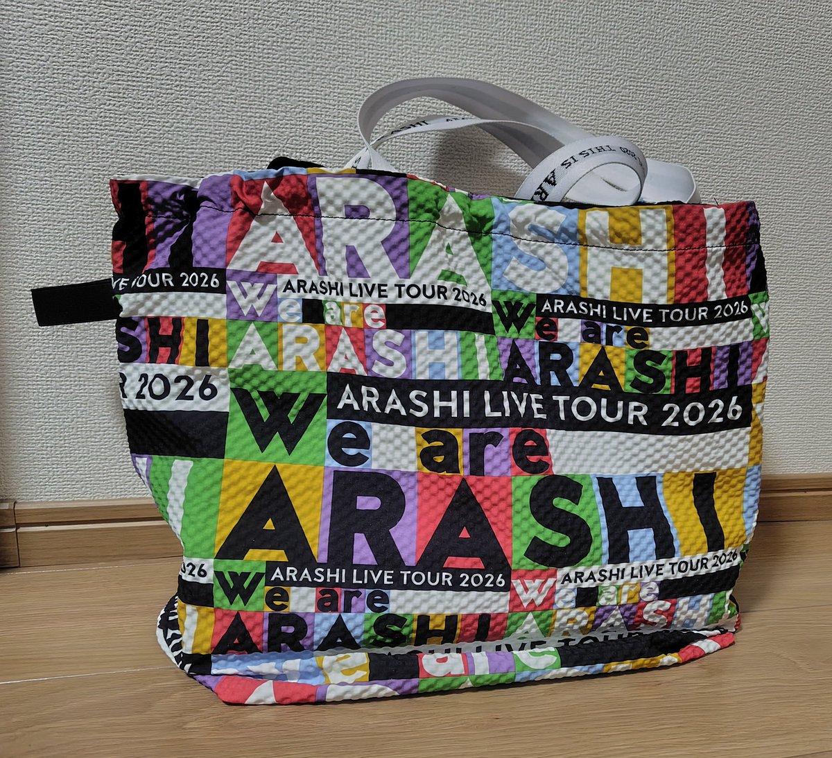This is ARASHIのツアーバッグ、当時コロナでLIVEに連れていくことが