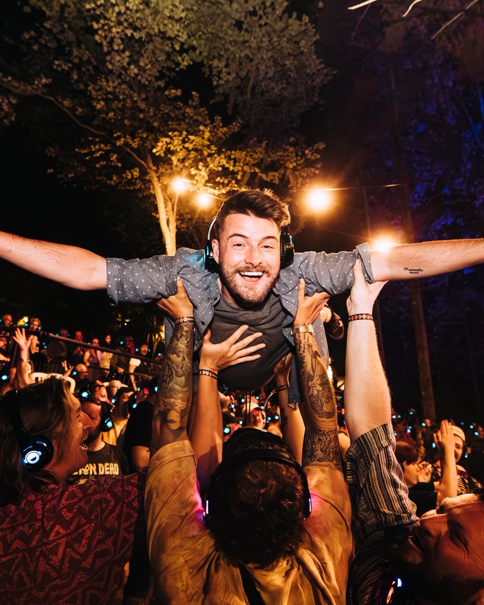 2000trees Festival tweet media