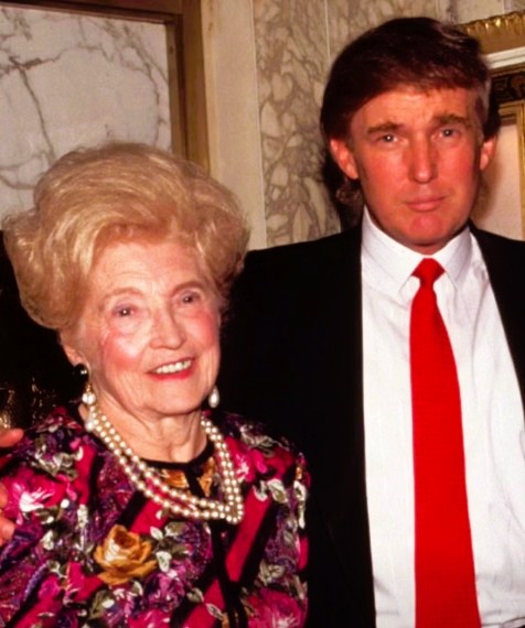 GodsAmericans's tweet photo. ~ Our amazing President Donald J. Trump with his loving mother
~God~Family~Patriot~AmericaFirst~mgf~ #God #jesus #MAGA #GodBlessPresidentTrump #POTUS #godblessamerica #MrsTrump #lovingmother #BestPresidentEver https://t.co/c5FRkCqnMD
