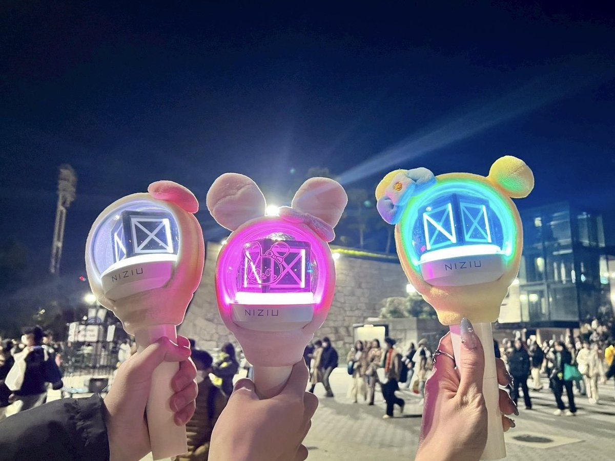 あやか tweet media