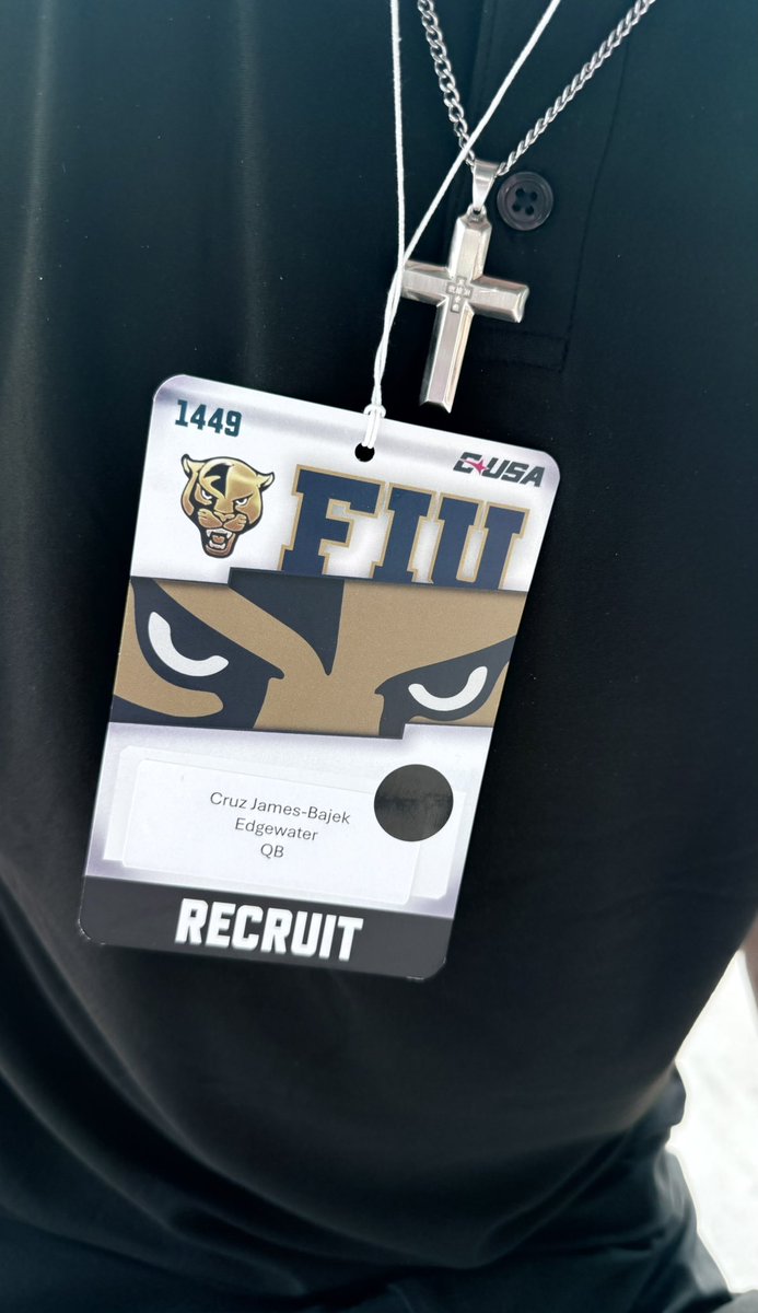 Cruz James tweet media