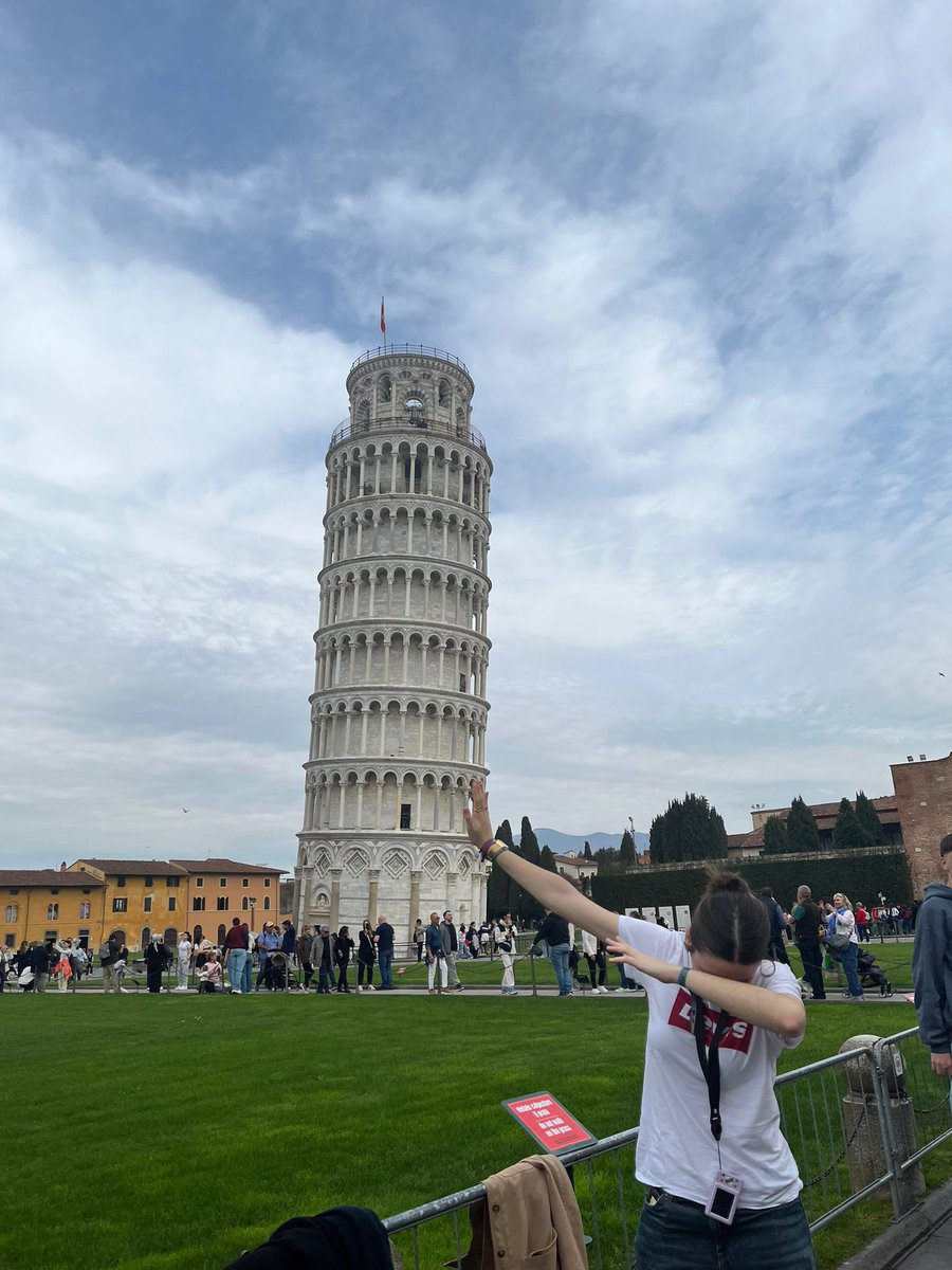 nosoynoa0's tweet image. salvando pisa #dab