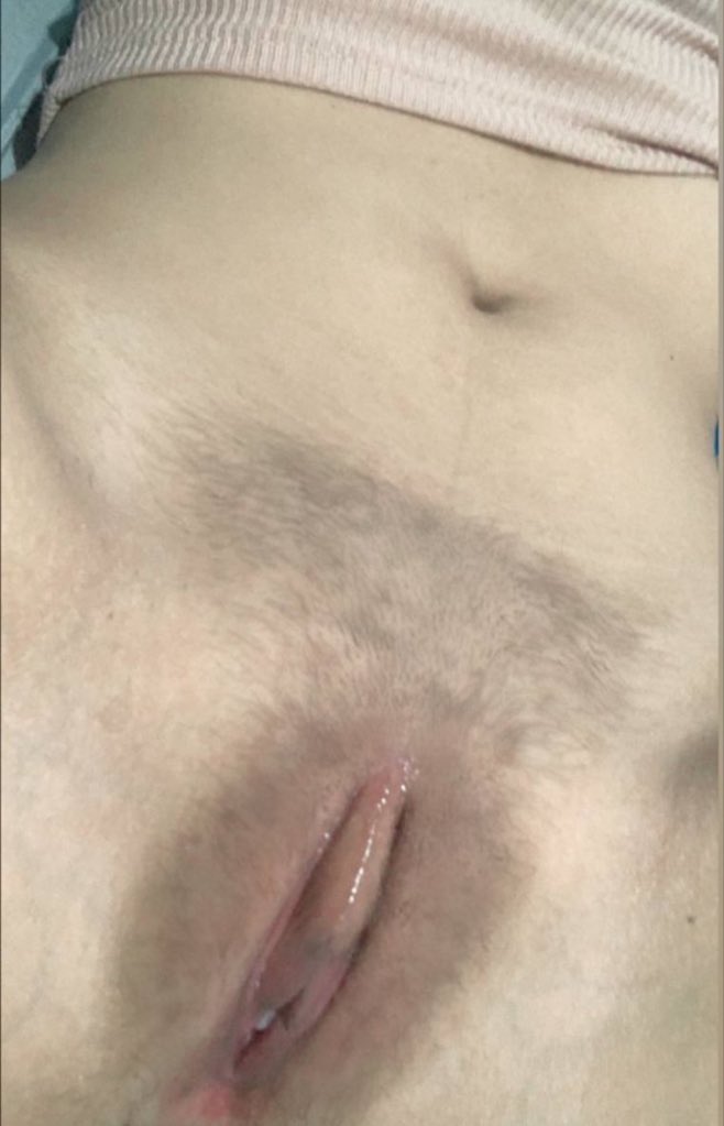 bbyhyperr's tweet photo. aduh horny banget https://t.co/ez0XEaAWRo