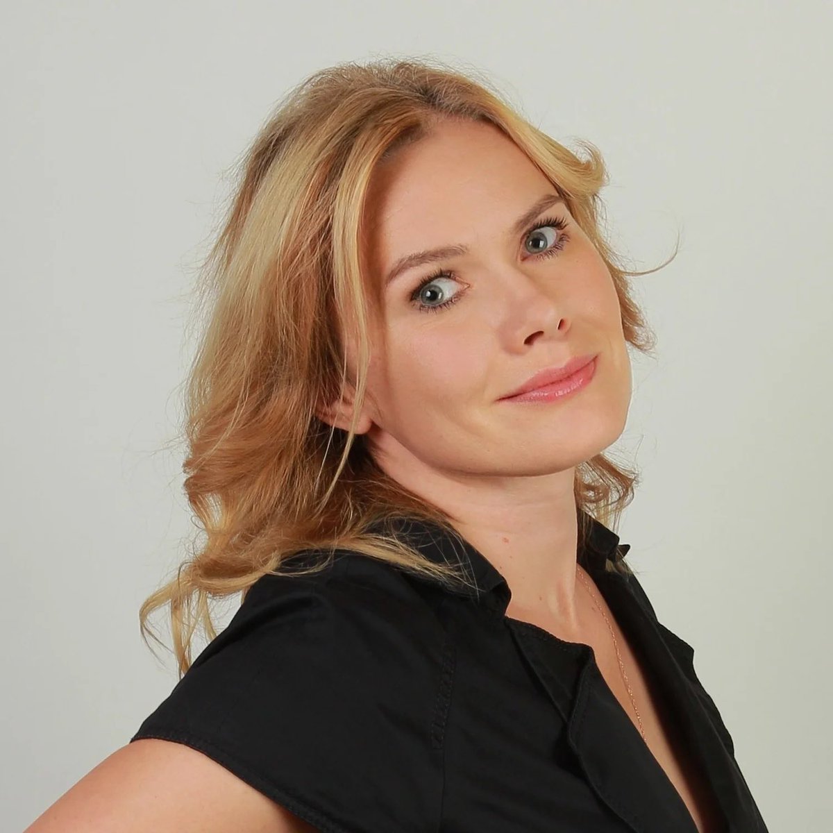 One Love Art DAO tweet media