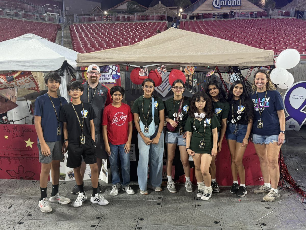 Walker Middle Magnet IB World School tweet media