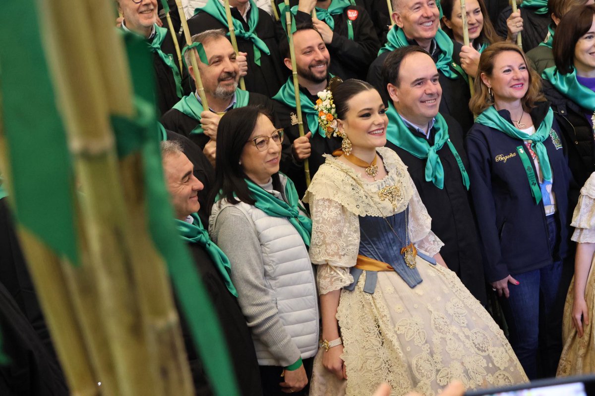 Corts Valencianes tweet media