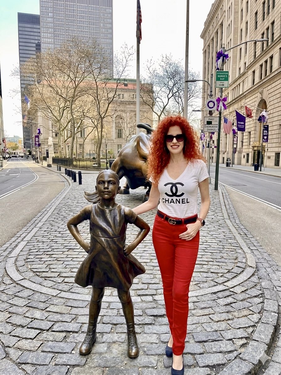 redhedsk's tweet photo. A strong woman knows she has strength enough for the journey, but a woman of strength knows it is in the journey where she becomes stronger.💪

Today we celebrate courage, resilience, brilliance, and the unstoppable spirit of women everywhere.💃 #InternationalWomensDay https://t.co/Lotk8rtMSh